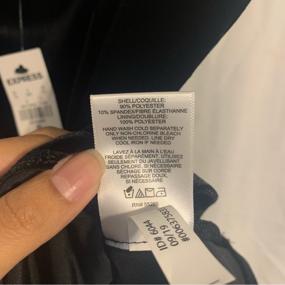 NWT! Express Black Peplum Velvet Tank Top with Deep V detail . Size XS. - Picture 6 of 7